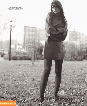 Emily Ratajkowski photo #2287