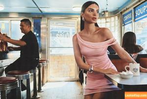 Emily Ratajkowski photo #2367