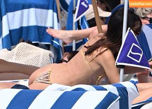 Emily Ratajkowski photo #2376