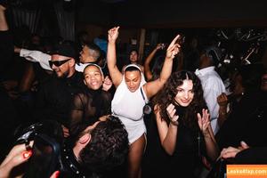 Emily Ratajkowski photo #2602