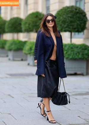 Emily Ratajkowski photo #2624