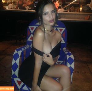 Emily Ratajkowski photo #2762