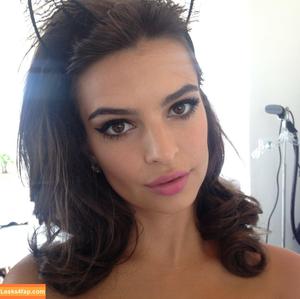 Emily Ratajkowski photo #2769