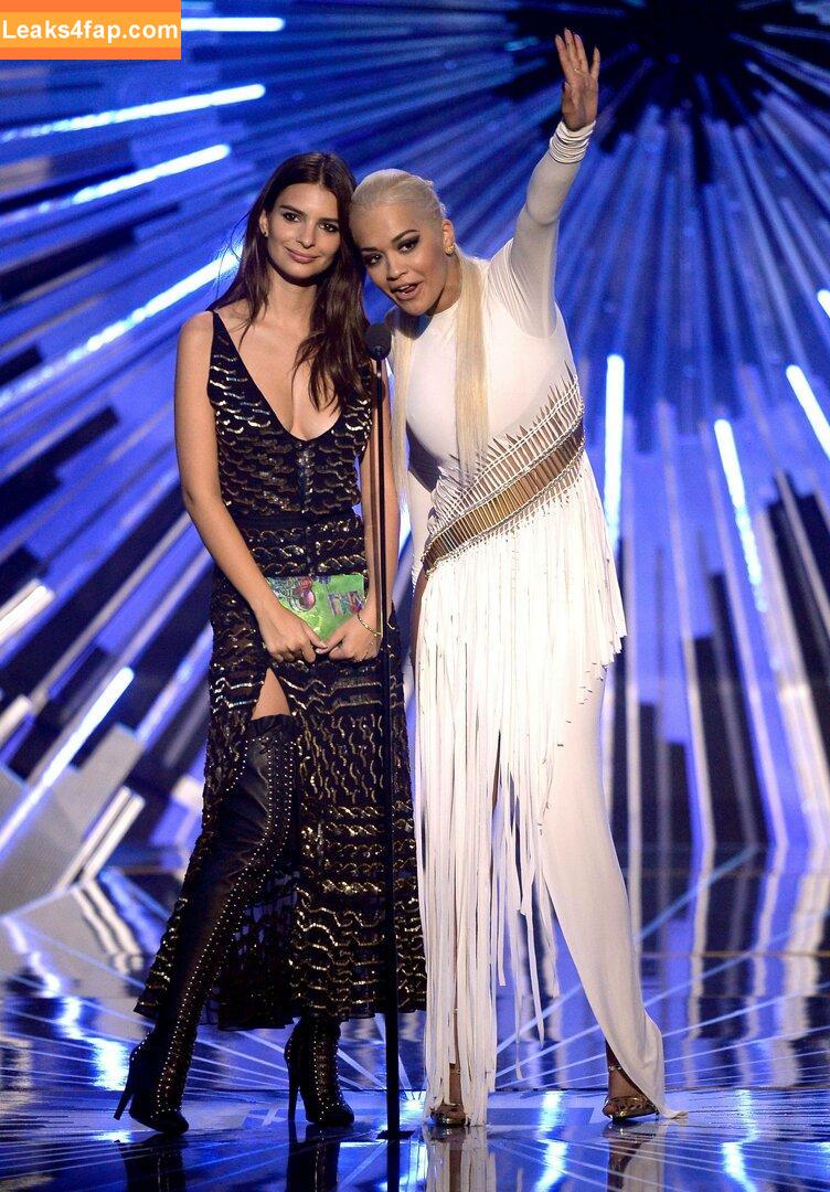 Emily Ratajkowski / Officialemilyratajkowski / emrata / https: leaked photo photo #3129