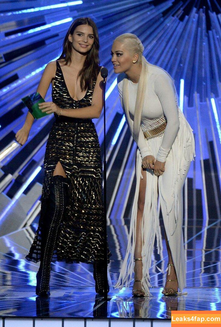 Emily Ratajkowski / Officialemilyratajkowski / emrata / https: leaked photo photo #3133