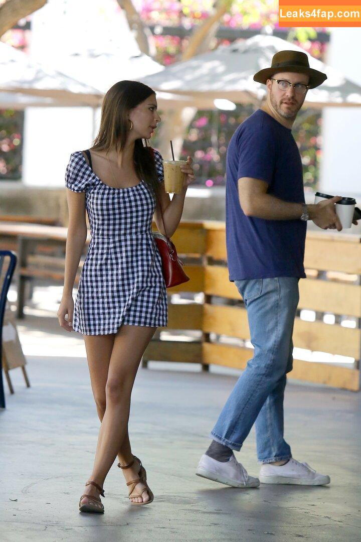 Emily Ratajkowski / Officialemilyratajkowski / emrata / https: leaked photo photo #3145