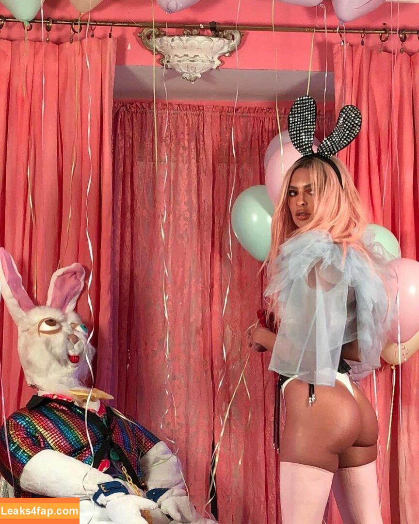 Emily Ratajkowski / Officialemilyratajkowski / emrata / https: leaked photo photo #3195