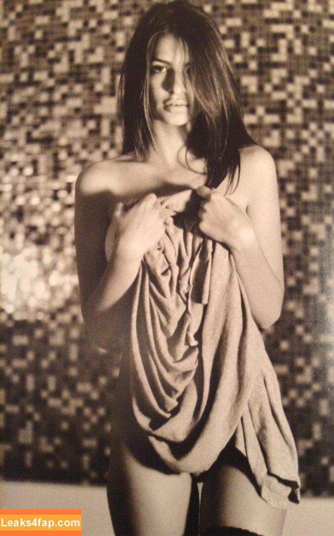 Emily Ratajkowski / Officialemilyratajkowski / emrata / https: leaked photo photo #3303