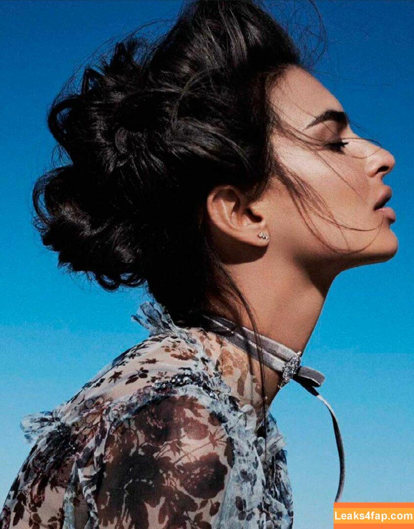 Emily Ratajkowski / Officialemilyratajkowski / emrata / https: leaked photo photo #3378