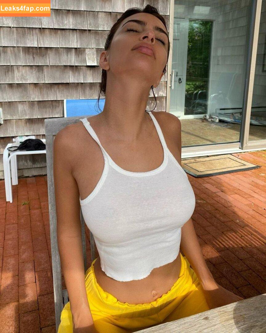 Emily Ratajkowski / Officialemilyratajkowski / emrata / https: leaked photo photo #3393