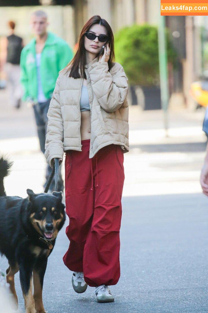 Emily Ratajkowski / Officialemilyratajkowski / emrata / https: leaked photo photo #3524