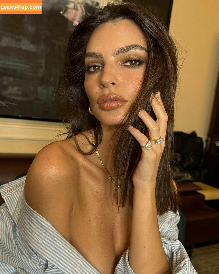 Emily Ratajkowski / Officialemilyratajkowski / emrata / https: leaked photo photo #3822