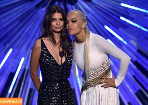 Emily Ratajkowski photo #3100