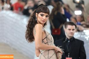 Emily Ratajkowski photo #3279