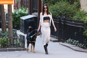 Emily Ratajkowski photo #3359