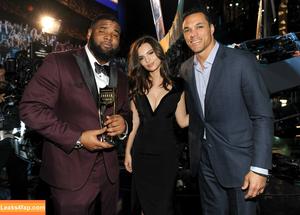 Emily Ratajkowski photo #3490