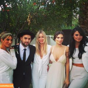 Emily Ratajkowski photo #3492