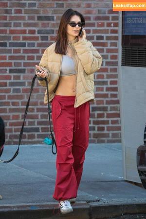 Emily Ratajkowski photo #3521