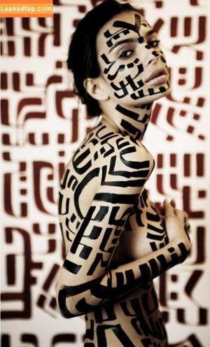 Emily Ratajkowski photo #3580