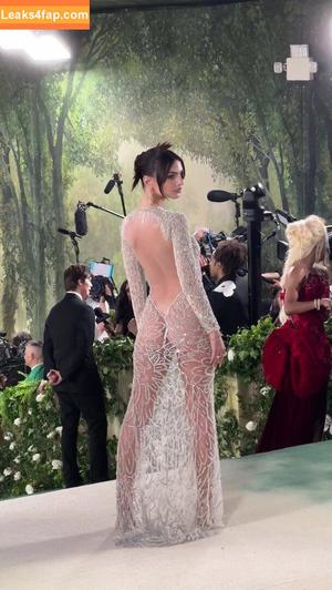 Emily Ratajkowski photo #3913