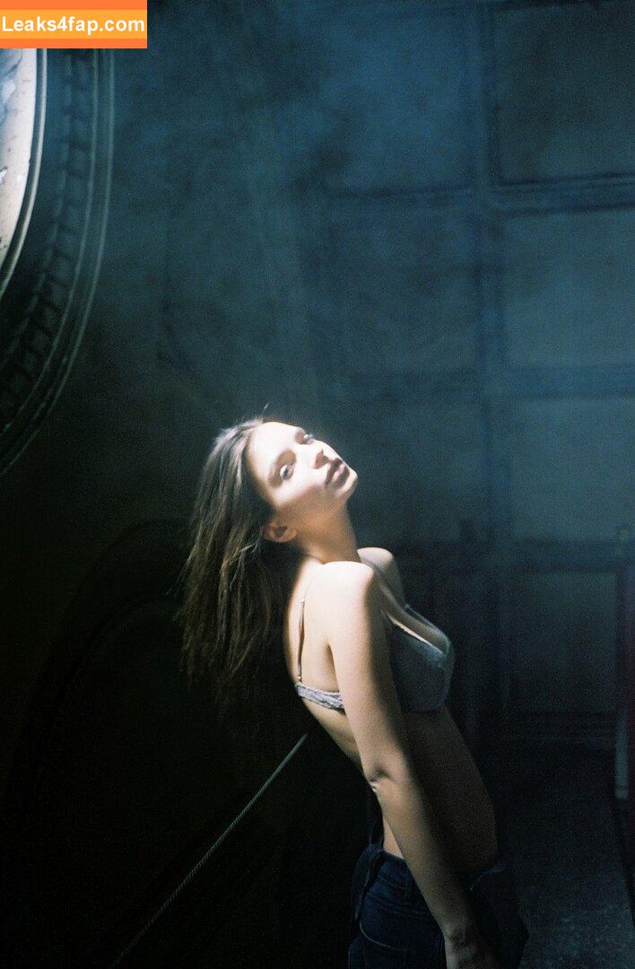 Emily Ratajkowski / Officialemilyratajkowski / emrata / https: leaked photo photo #4001