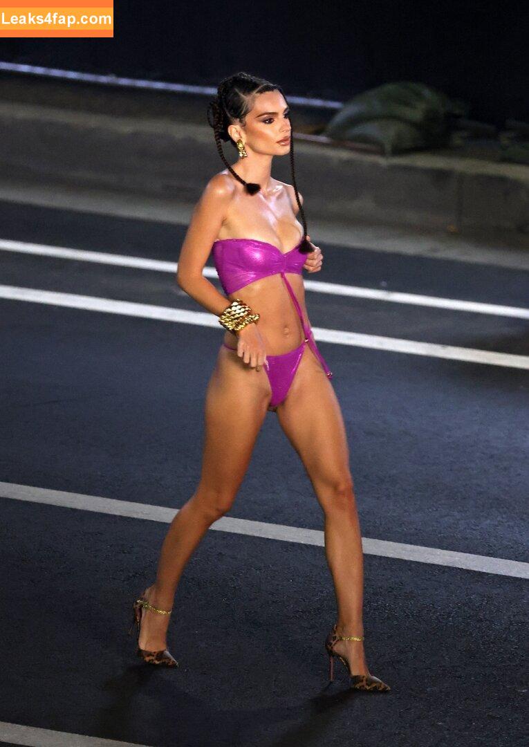 Emily Ratajkowski / Officialemilyratajkowski / emrata / https: leaked photo photo #4069