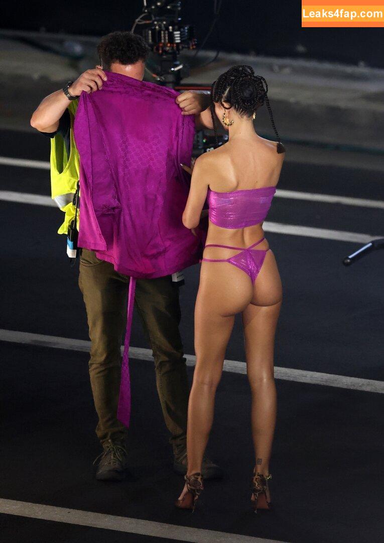 Emily Ratajkowski / Officialemilyratajkowski / emrata / https: leaked photo photo #4081