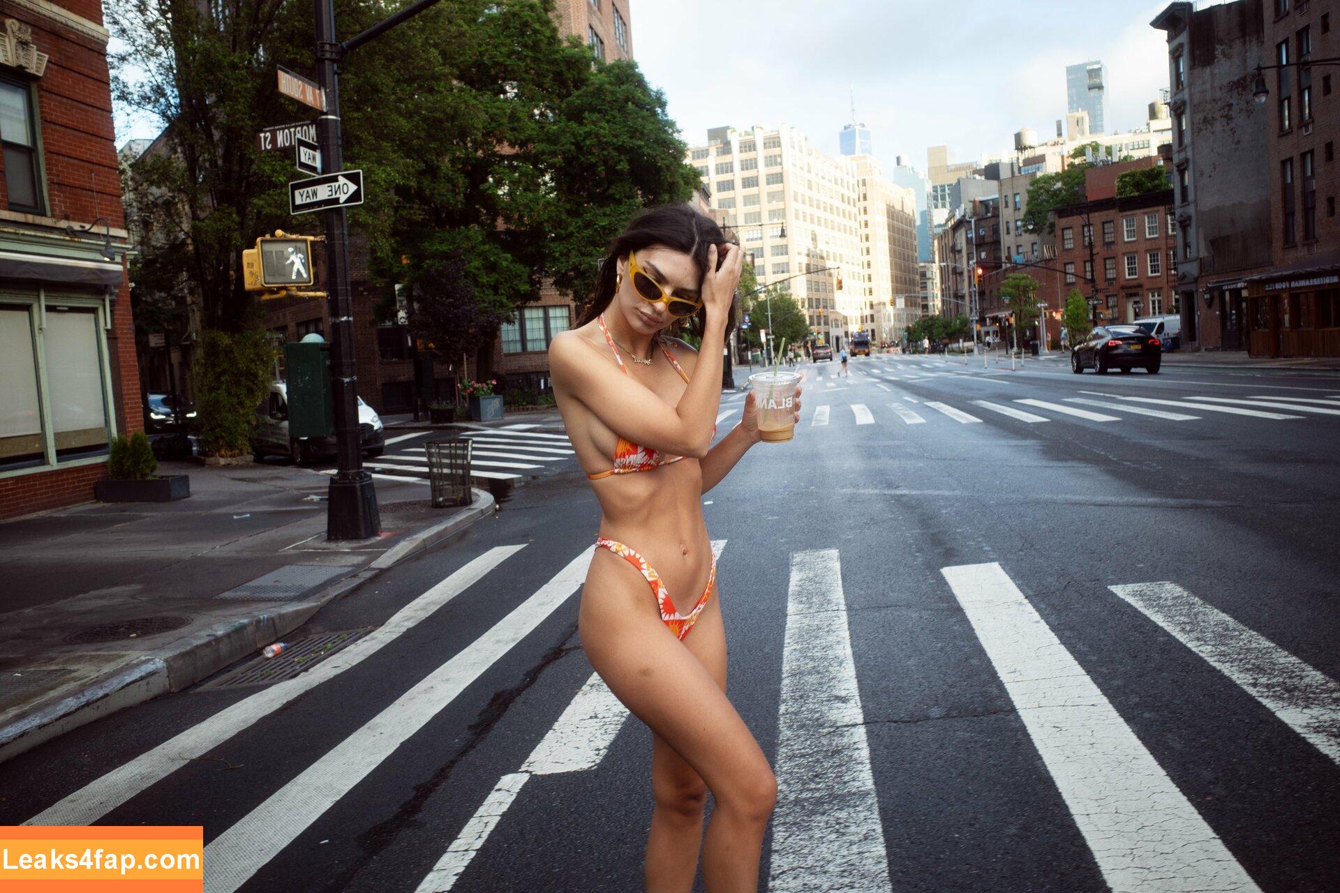 Emily Ratajkowski / Officialemilyratajkowski / emrata / https: leaked photo photo #4292