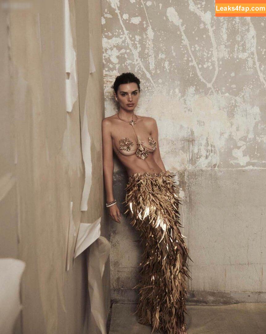 Emily Ratajkowski / Officialemilyratajkowski / emrata / https: leaked photo photo #4468