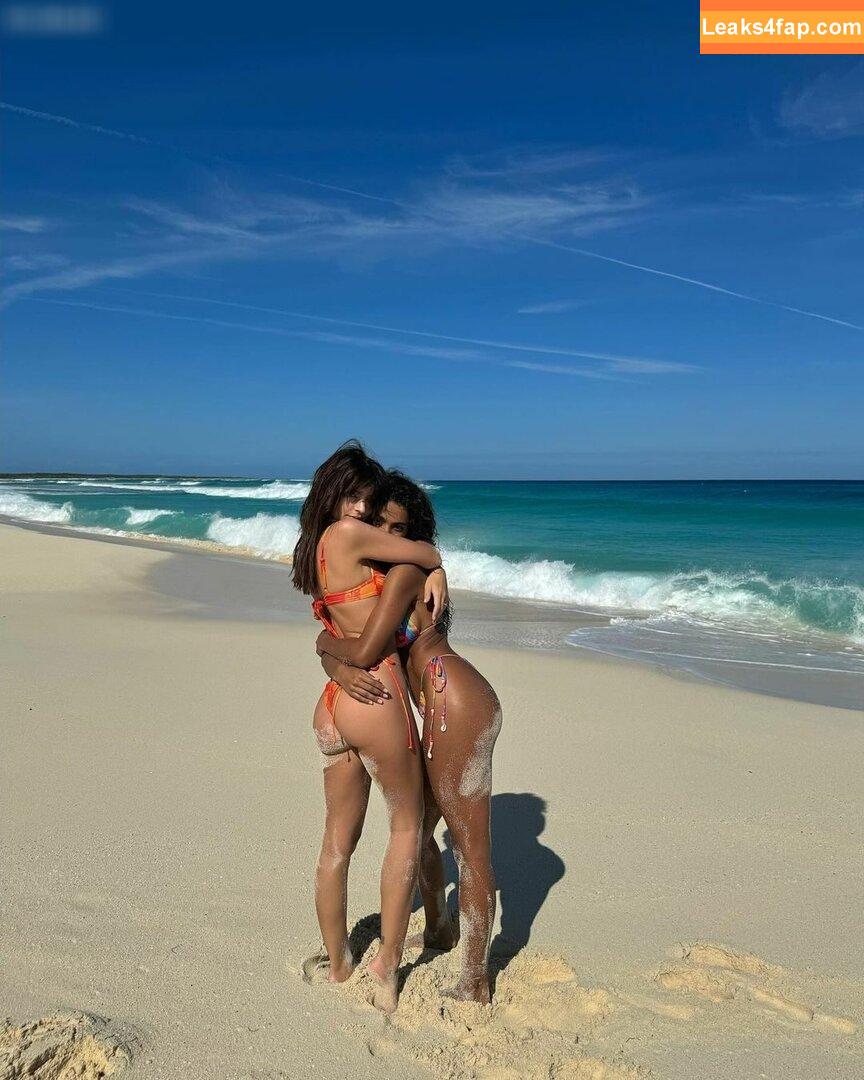 Emily Ratajkowski / Officialemilyratajkowski / emrata / https: leaked photo photo #4502