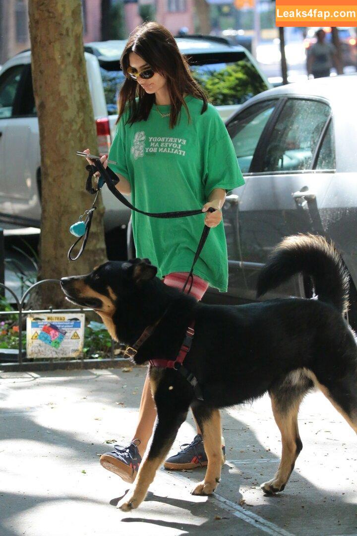 Emily Ratajkowski / Officialemilyratajkowski / emrata / https: leaked photo photo #4613