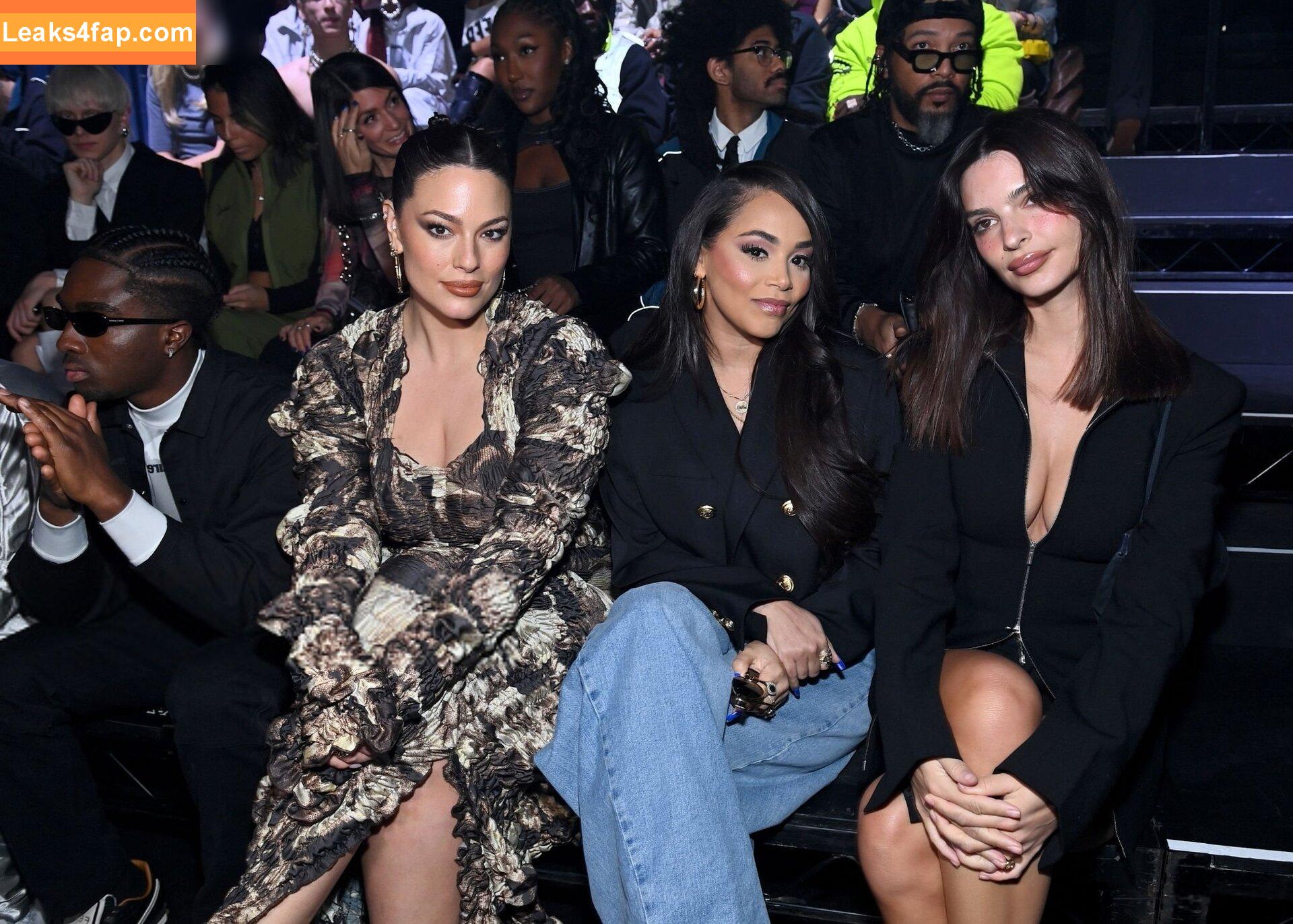 Emily Ratajkowski / Officialemilyratajkowski / emrata / https: leaked photo photo #4744