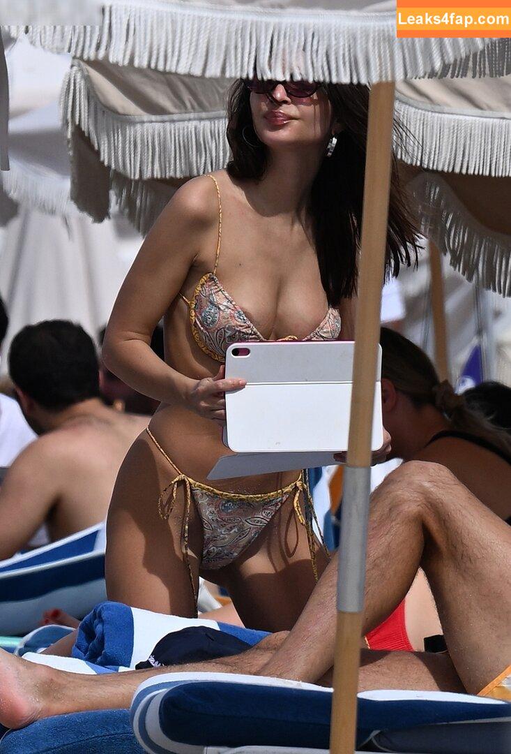 Emily Ratajkowski / Officialemilyratajkowski / emrata / https: leaked photo photo #4764