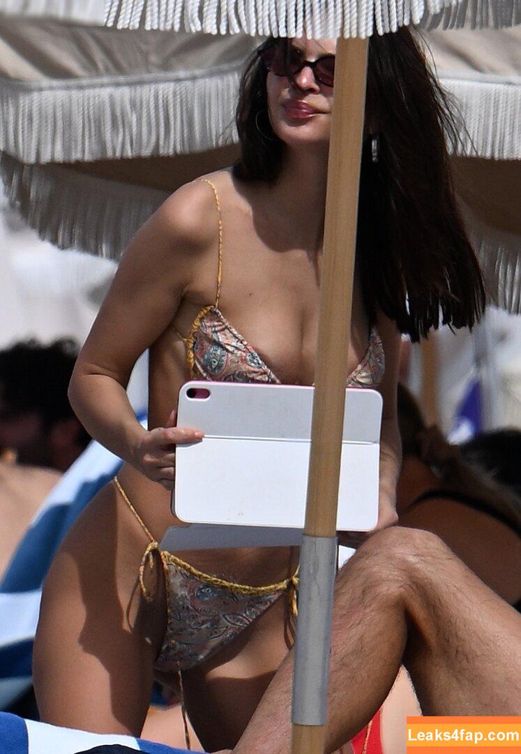 Emily Ratajkowski / Officialemilyratajkowski / emrata / https: leaked photo photo #4766