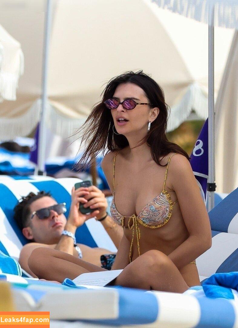 Emily Ratajkowski / Officialemilyratajkowski / emrata / https: leaked photo photo #4770
