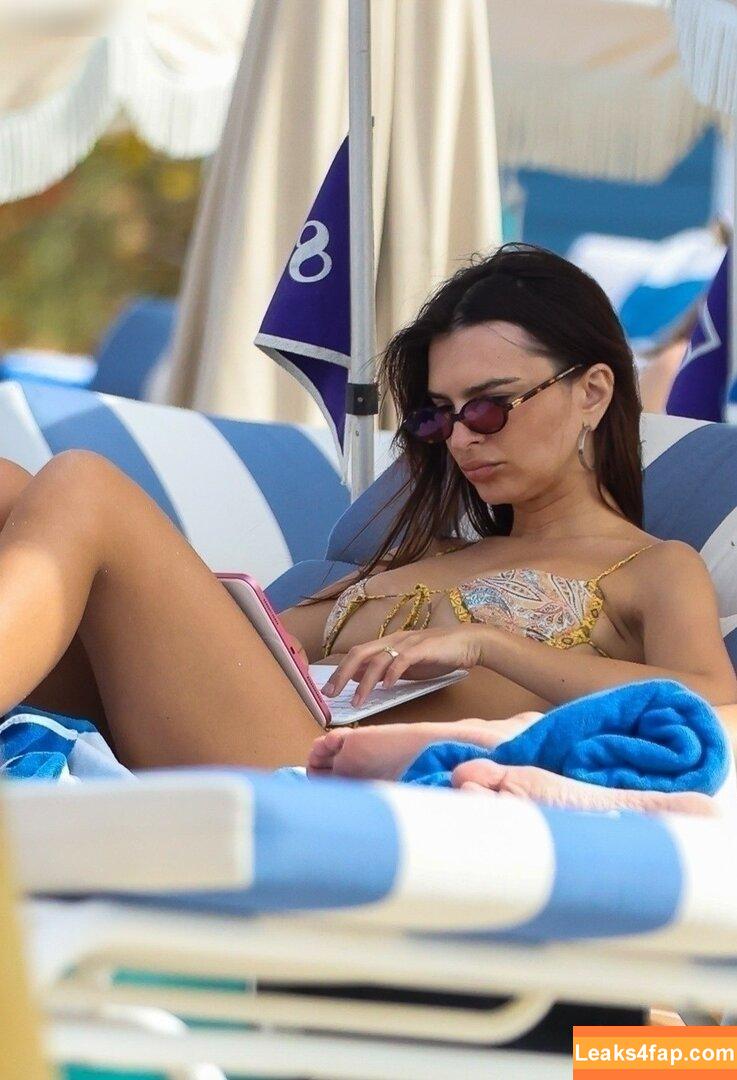 Emily Ratajkowski / Officialemilyratajkowski / emrata / https: leaked photo photo #4775