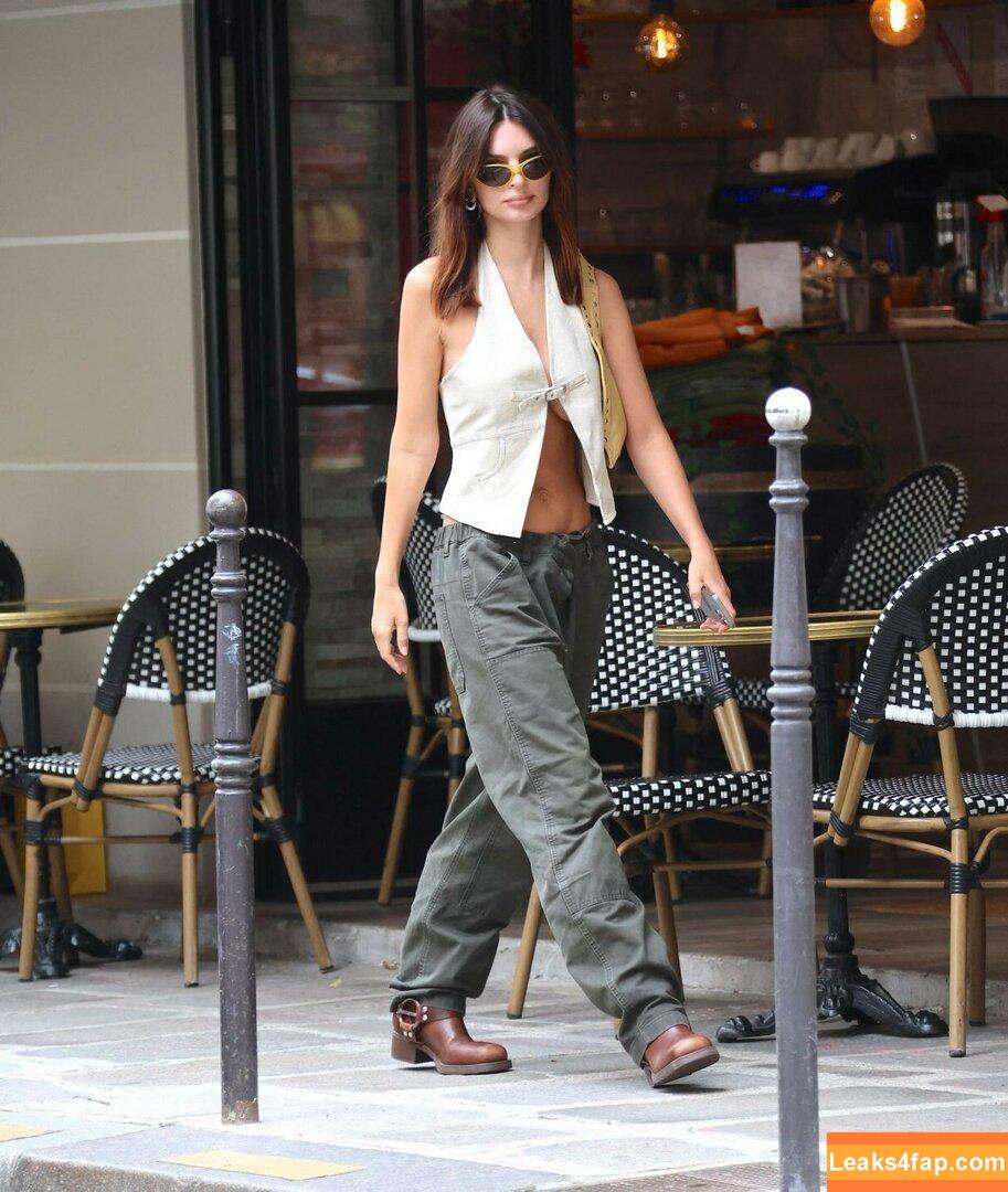 Emily Ratajkowski / Officialemilyratajkowski / emrata / https: leaked photo photo #4784