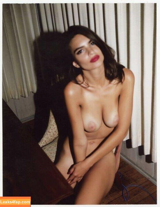 Emily Ratajkowski / Officialemilyratajkowski / emrata / https: leaked photo photo #4918