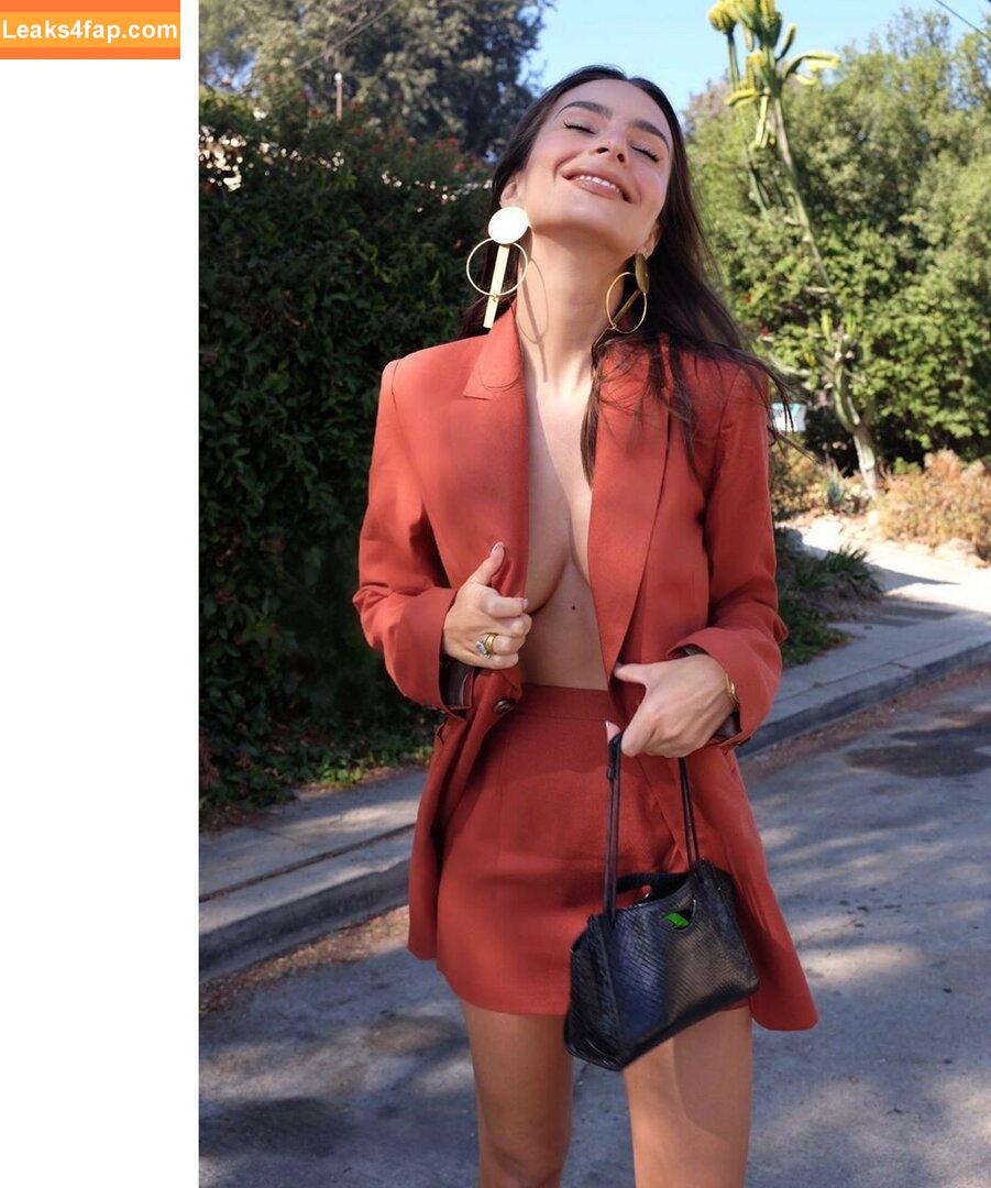 Emily Ratajkowski / Officialemilyratajkowski / emrata / https: leaked photo photo #4984