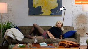 Emily Ratajkowski photo #4055