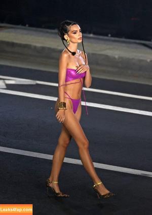 Emily Ratajkowski photo #4070