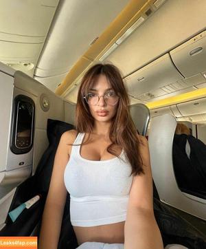 Emily Ratajkowski photo #4224