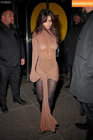 Emily Ratajkowski photo #4390