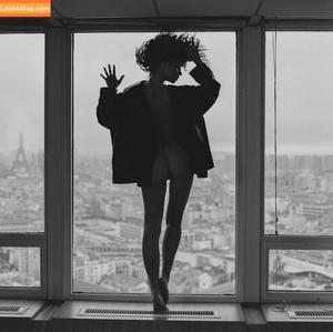 Emily Ratajkowski photo #4508