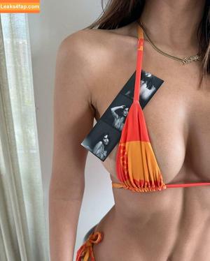 Emily Ratajkowski photo #4594