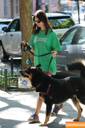 Emily Ratajkowski photo #4606