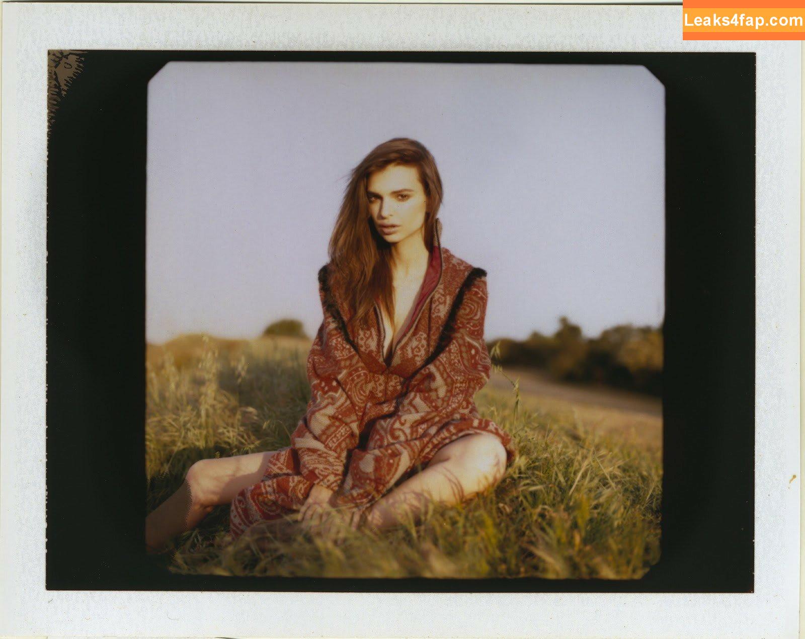 Emily Ratajkowski / Officialemilyratajkowski / emrata / https: leaked photo photo #5020