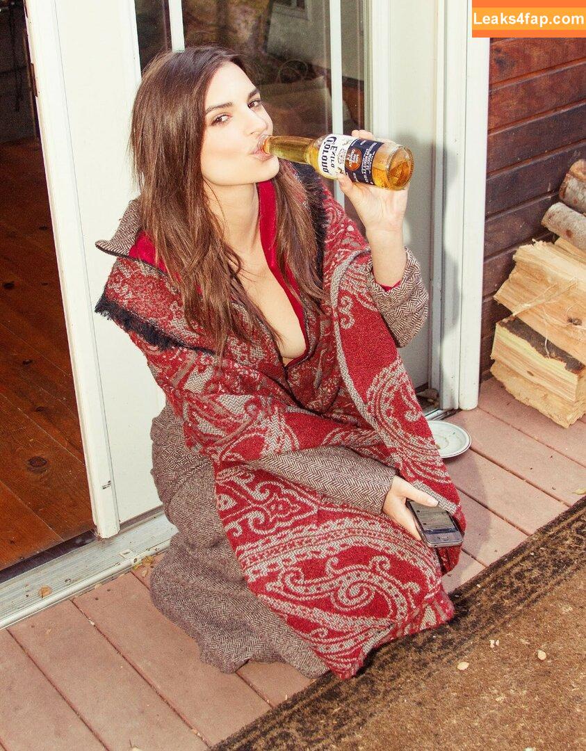 Emily Ratajkowski / Officialemilyratajkowski / emrata / https: leaked photo photo #5029