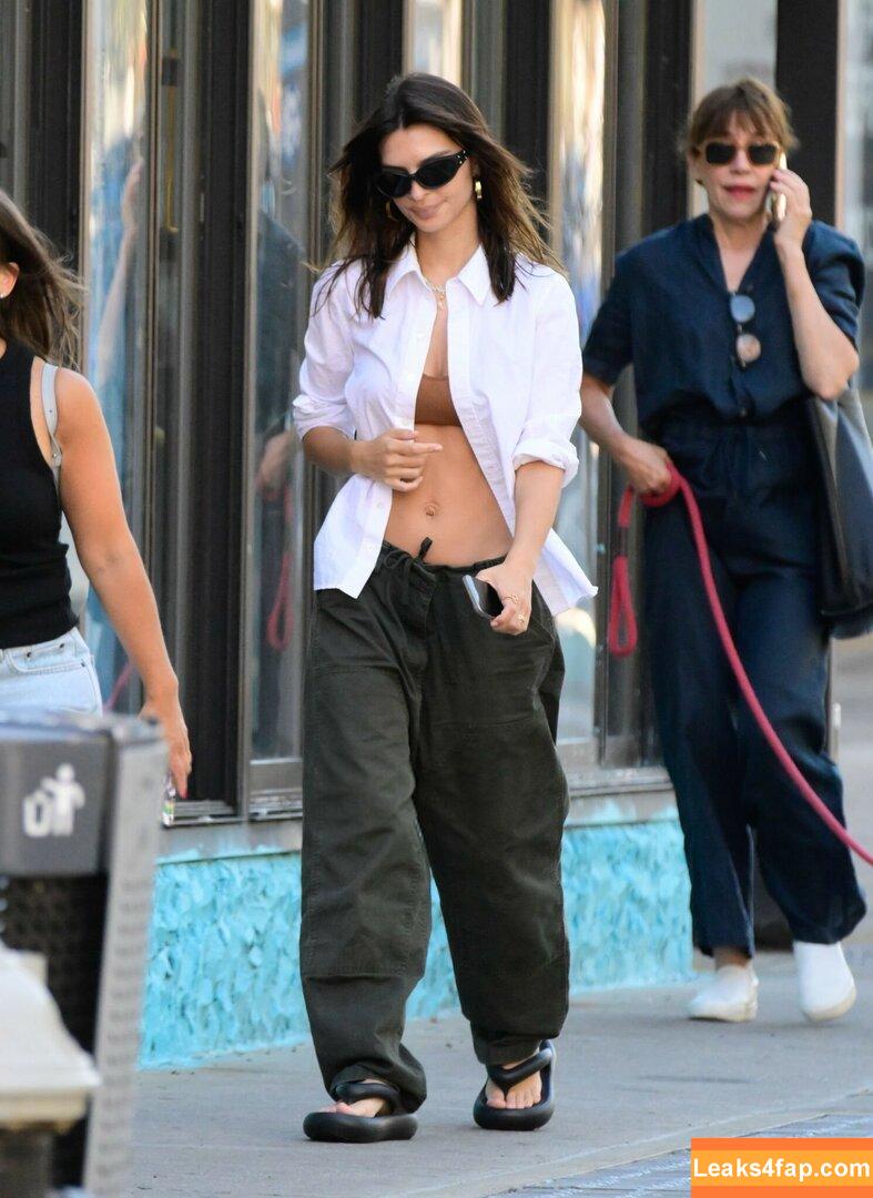 Emily Ratajkowski / emrata слитое фото фото #5236