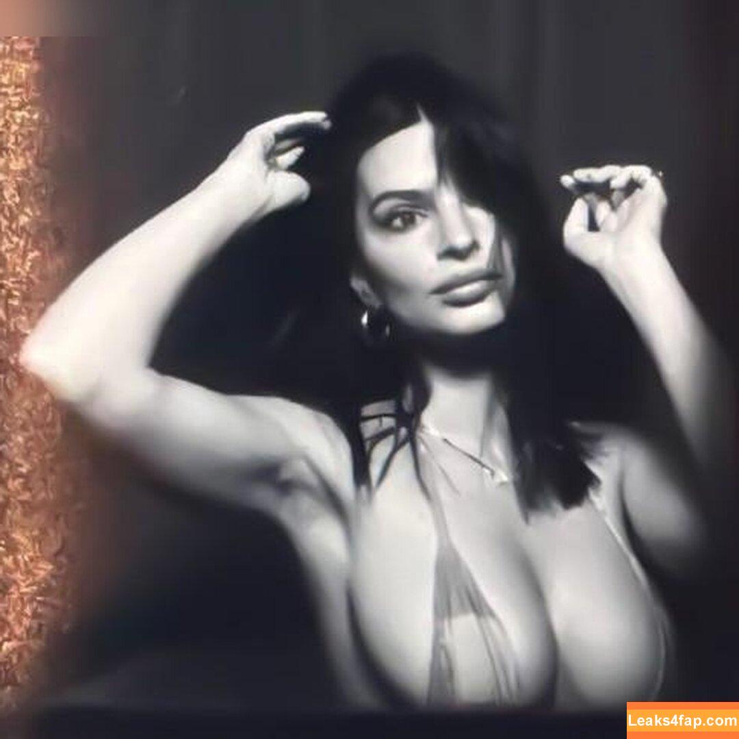 Emily Ratajkowski / emrata слитое фото фото #5383